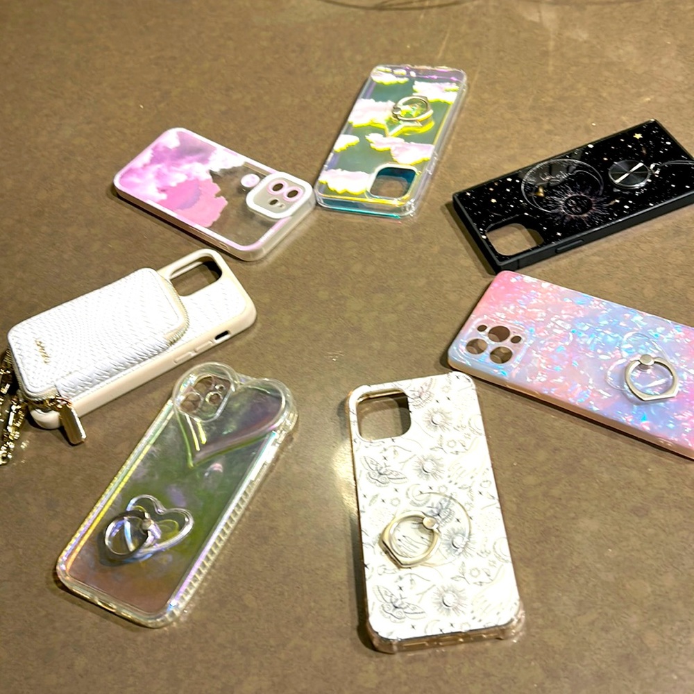 Bundle of adorable iPhone 12 cases 💕🪲